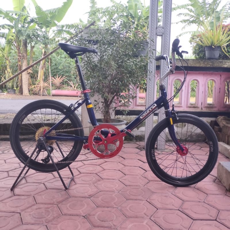 Sepeda minion minitrek full bike terawat bersih nipon cycle japan ukuran 20 atau 20+