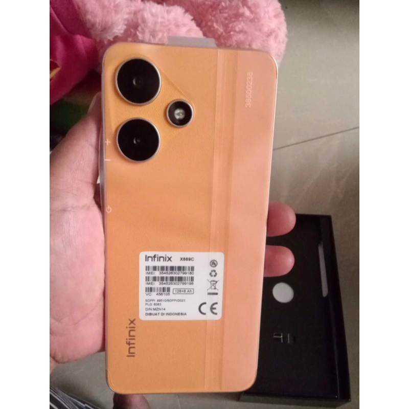 infinix smart 8pro 8/128GB