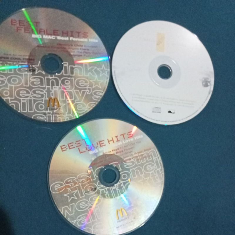 CD musik Agnes Monica tanpa case bonus 2 CD big macPreloved Bekas