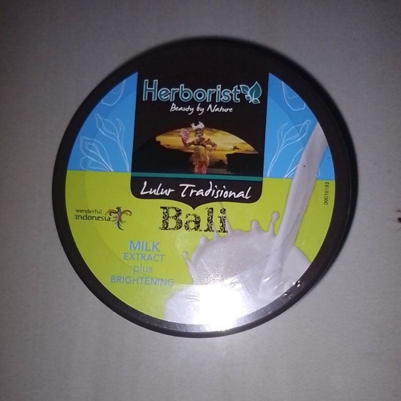 Herborist lulur tradisional