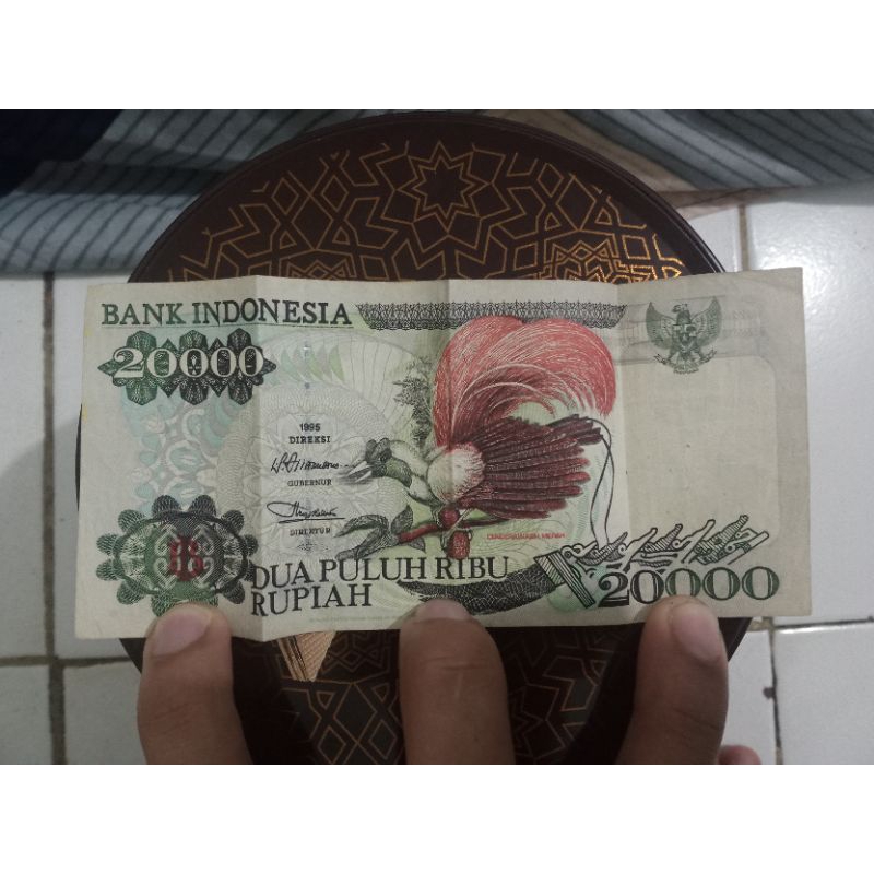 Uang Kuno 20.000 (Dua Puluh Ribu Rupiah) Tahun 1995