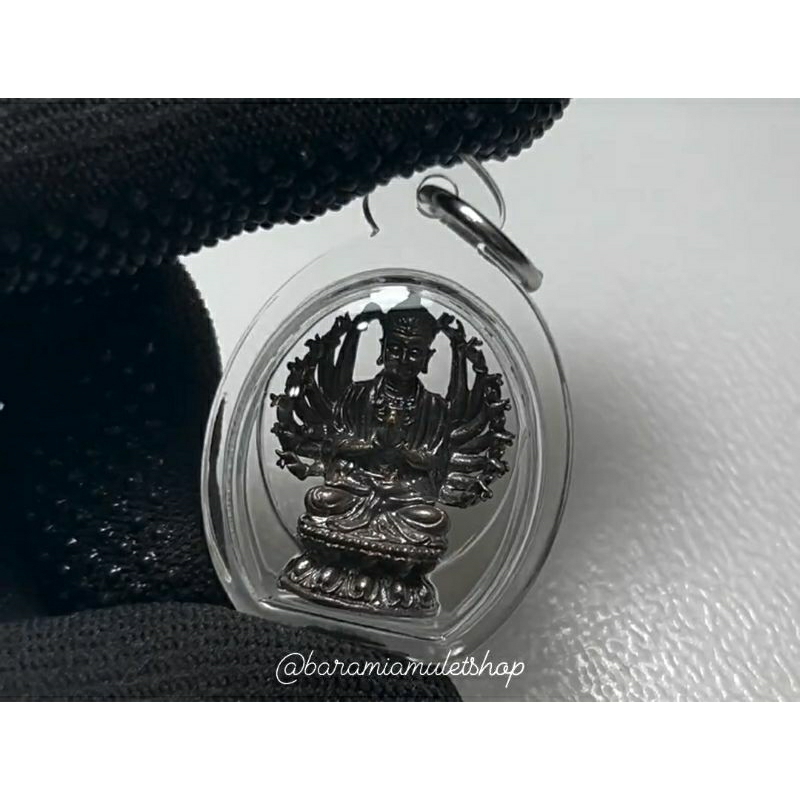 Liontin Roop Lor Dewi Kwan Im 1000 Tangan