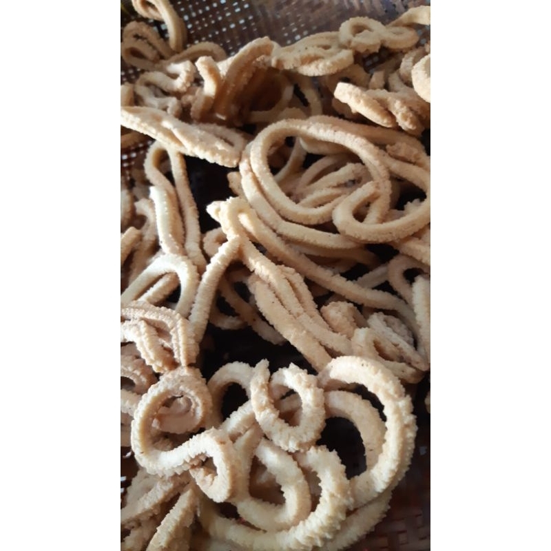 

kue akar klapa
