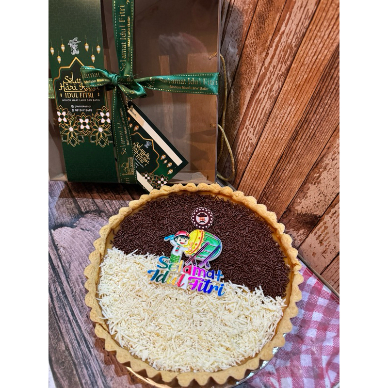 

Hampers Lebaran Big Pie Cokeju Idul fitri Paket Makassar