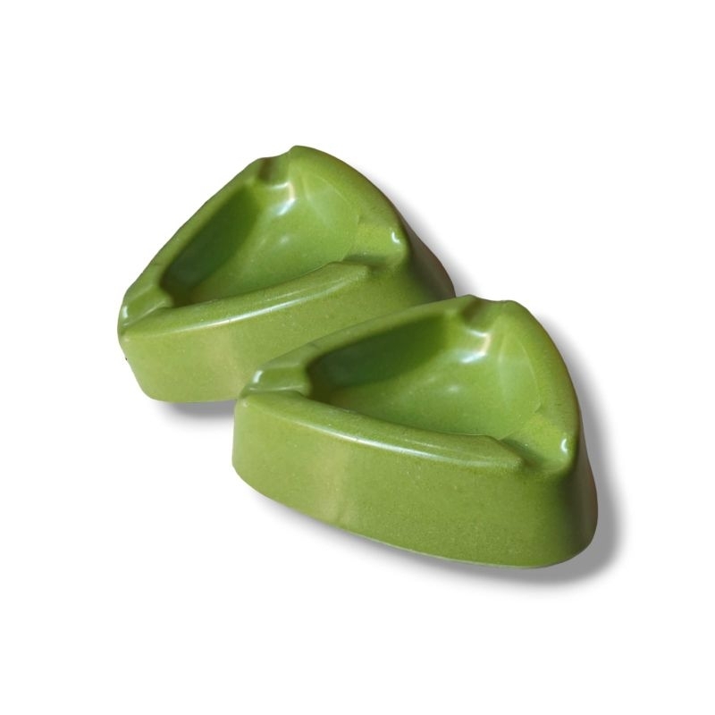 TEMPAT DEBU ROKOK SEGITIGA / ASBAK MEISHING HIJAU SEGITIGA