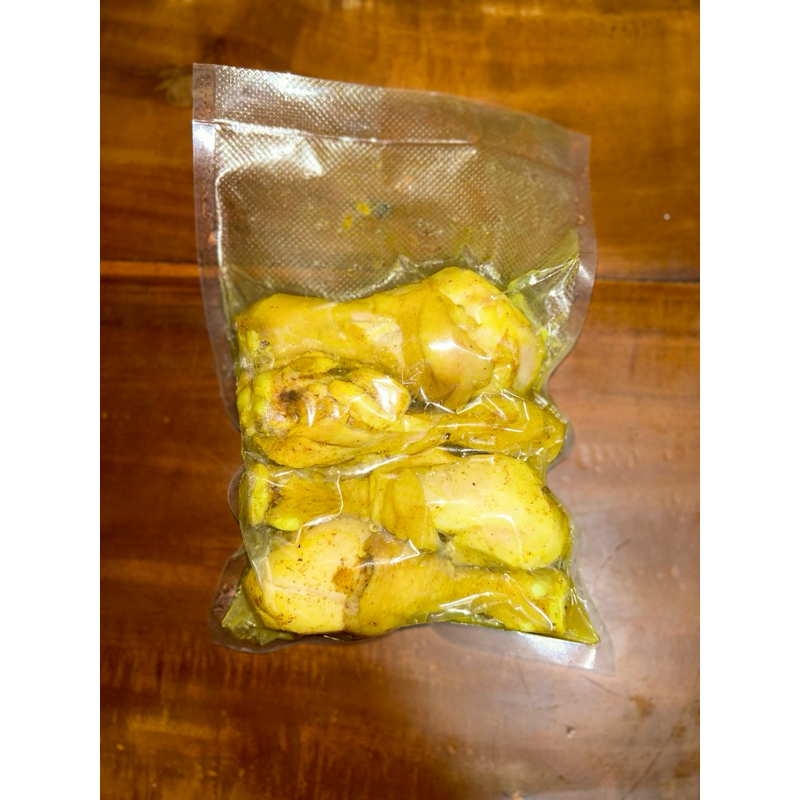 

Ayam frozen bumbu kuning 500gram / 4paha