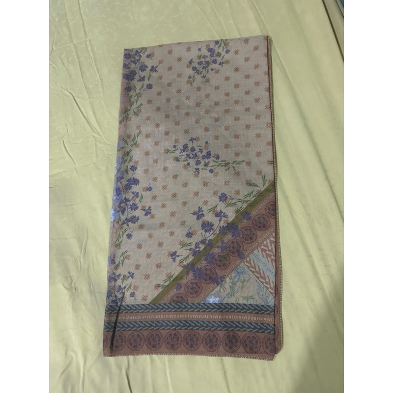 vivi zubedi hijab preloved