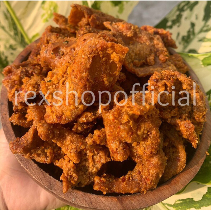 

KULIT AYAM CRISPY PEDAS DAUN JERUK KEMASAN 1Kg