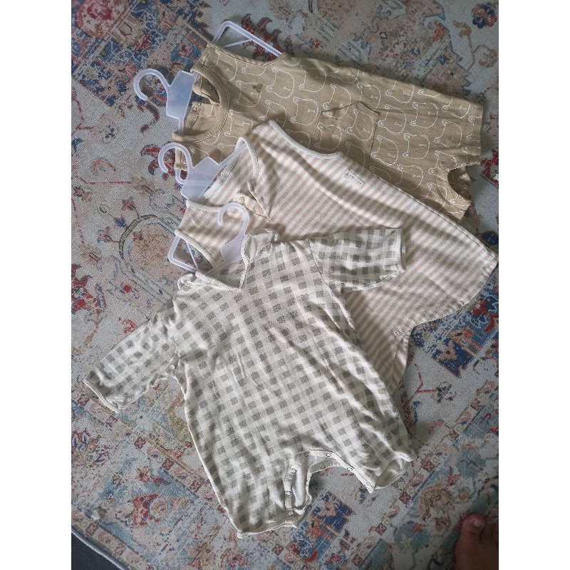 Preloved jumsuit anak 12bln-18bln isi3bh