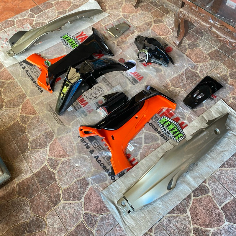 Cover Body Full Set Fullset F1ZR FIZR Milenium Orange Hitam Original YGP