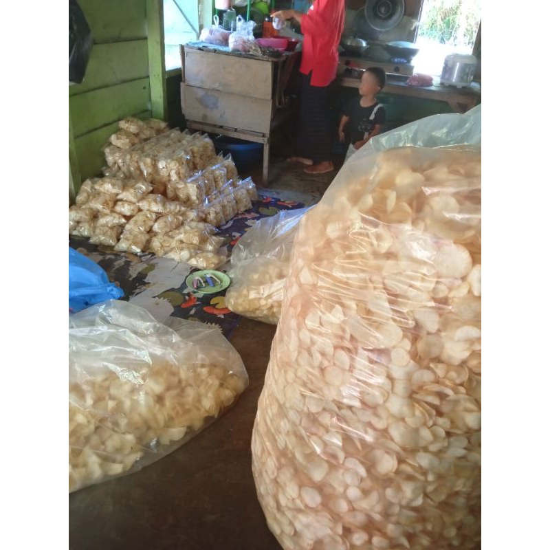 

keripik singkong rasa gurih asin 100% renyah pool