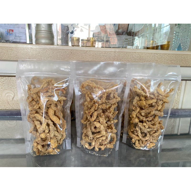 

Usus crispy original daun jeruk & pedas 100g