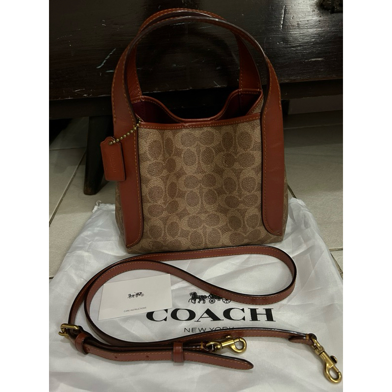 preloved coach Hadley tan rush