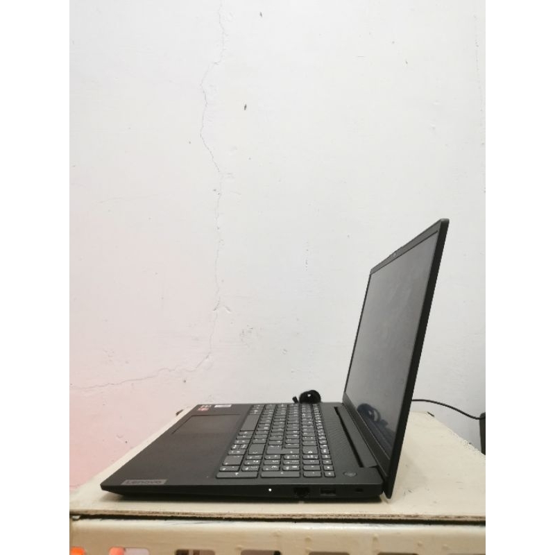 Laptop Lenovo V15 G2 Ryzen 5 5500u Vega 7 RAM 12gb