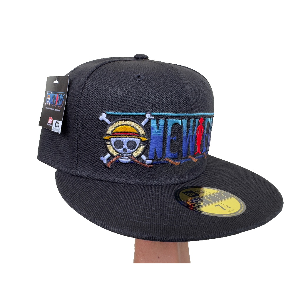 Topi New Era 59Fifty x One Piece Black Fitted Cap
