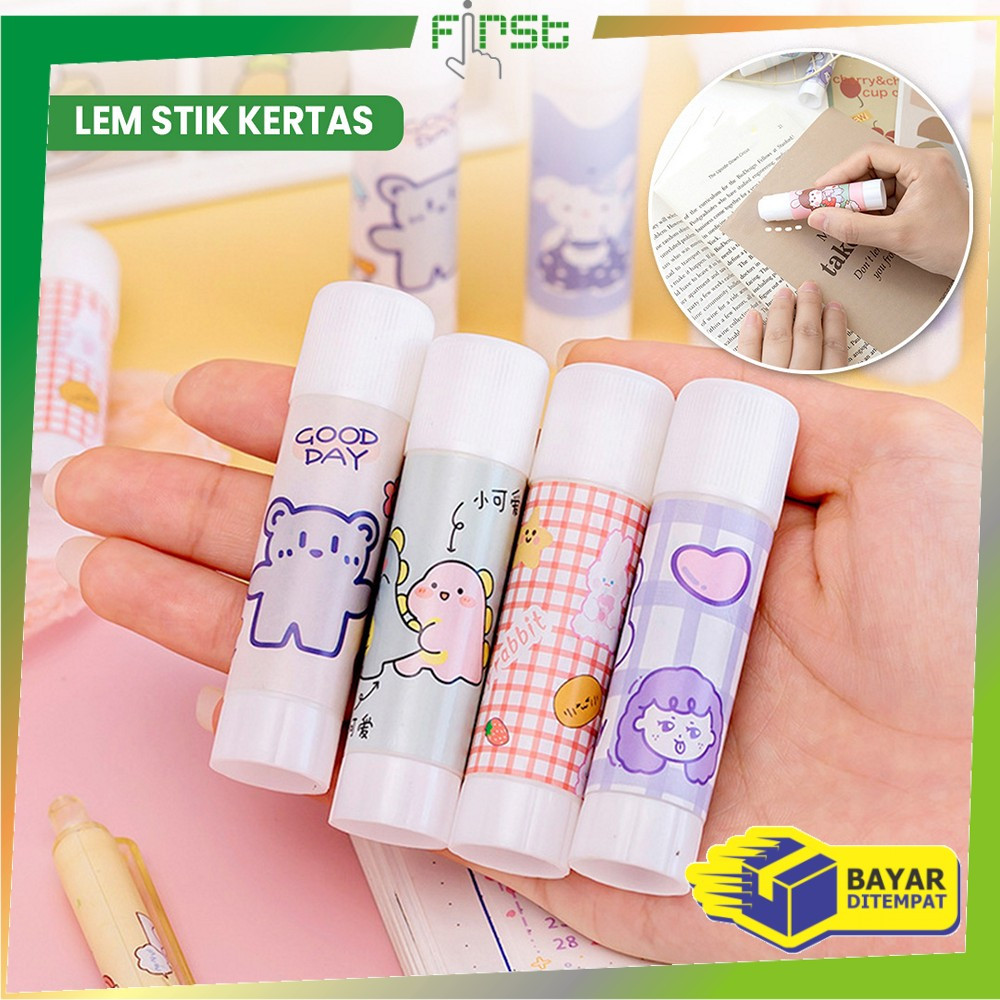 

FH-A88 Lem Glue Stick Karakter Lucu Lem Stik Batang Putar Perlengkapan Sekolah Kantor / Lem Kertas Putar Lem Perekat Kertas Padat Motif Lucu