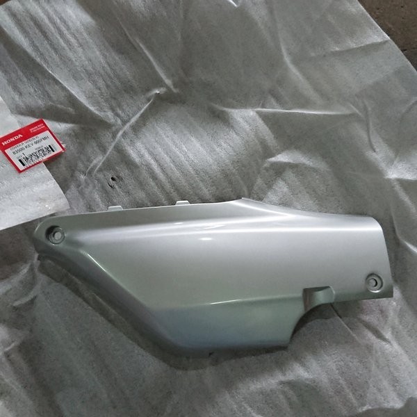tutup baterai supra 100 ori