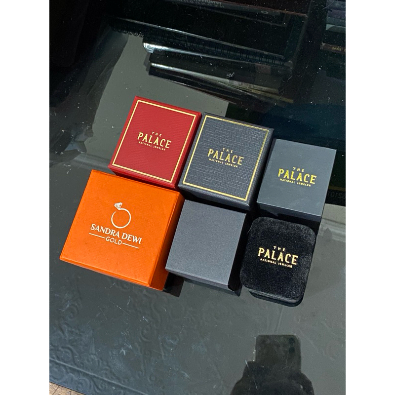 KOTAK BOX PERHIASAN THE PALACE SDW GOLD SANDRA DEWI GOLD SESERAHAN GIFT
