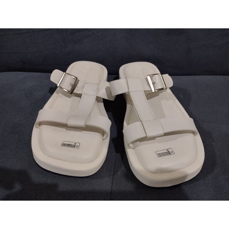 Sandal jepit Perempuan Rinjani