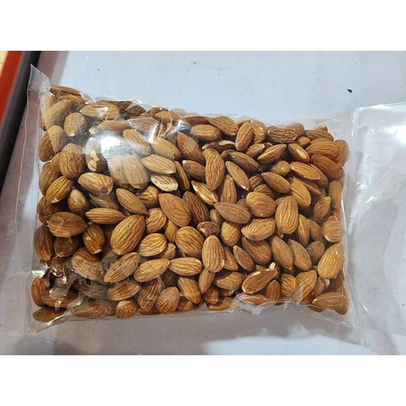 

Kacang Almond Panggang 250 GR (Repack)