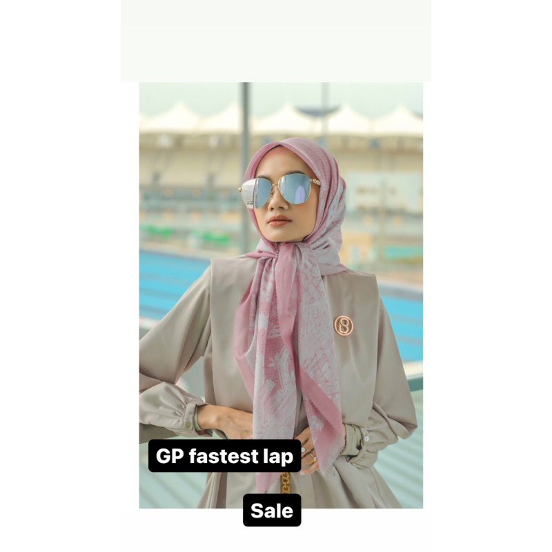 BUTTONSCARVES BROOCH PIN DAGU GRAND PRIX - GOLD