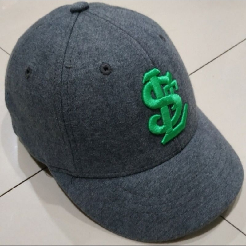 Topi MLB  visor pendek