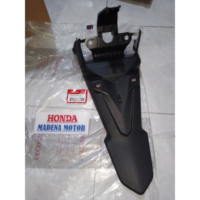 Spakbor Belakang CB 150 Verza original 80110K18960