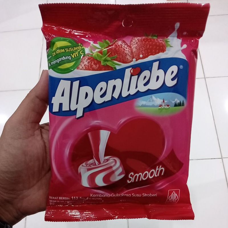 

Alpenliebe Permen Rasa Susu Stroberi isi 45 pcs @2g / 112,5 gram Sak