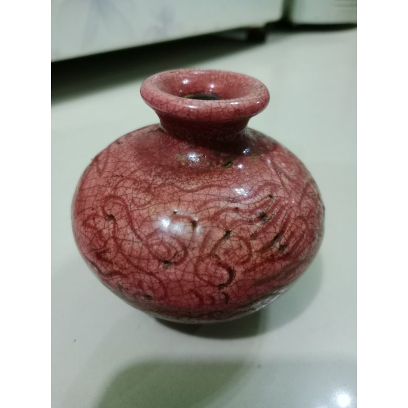 Guci antik china keramik Naga merah temuan sungai.Buli buli antik