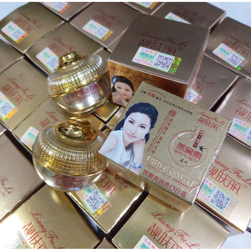 Cream Liangfuli Gold / Jiaobi gold  (Day/Night)