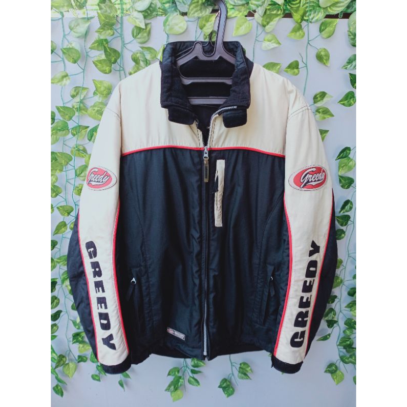 Jaket Greedy
