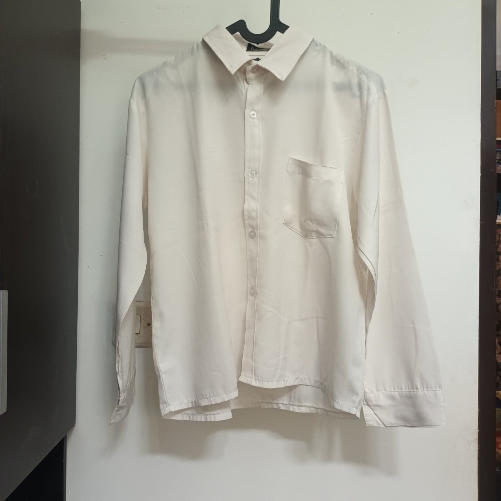 KEMEJA PUTIH SILK MAYOUTFIT