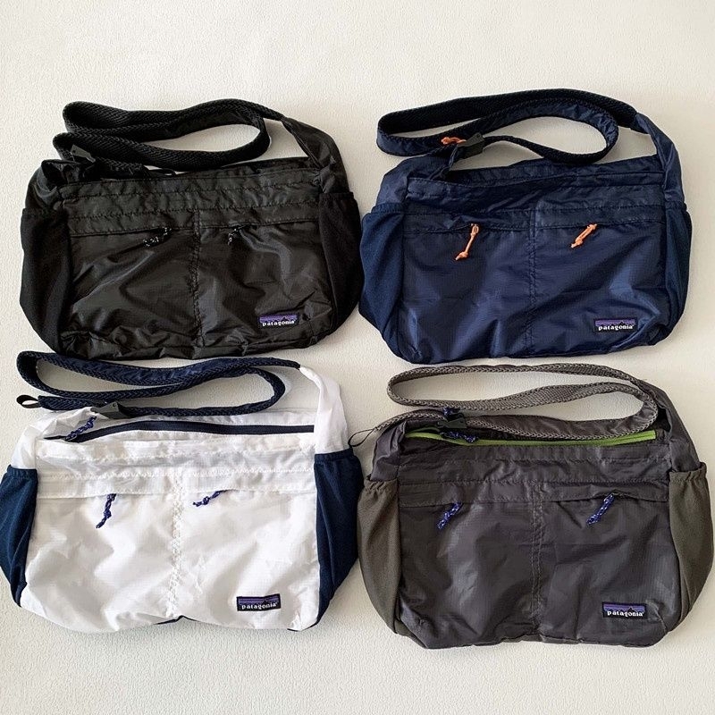 PATAGONIA LIGHTWEIGHT TRAVEL COURIR BAG