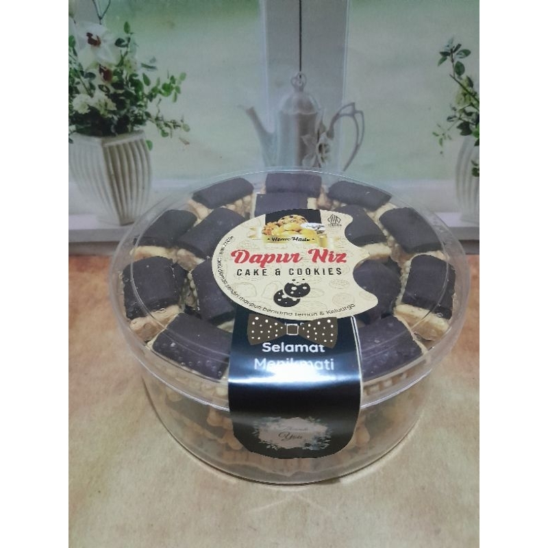 

kuekering choco stik toples 500gr atau tabung 800ml