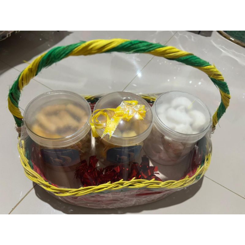 

parcel kue kering