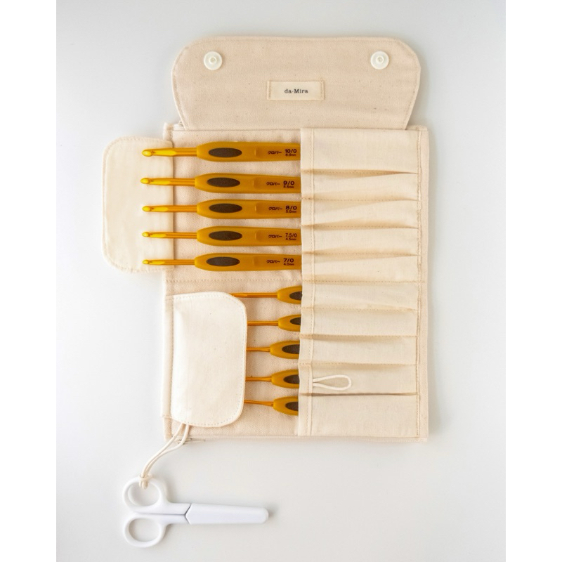 da-Mira | Clover Soft Touch Crochet Hook + Canvas Crochet Hook Case Bundle (Hakpen/Jarum Rajut) - Se
