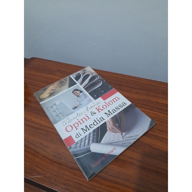 Preloved Buku Artikel Opini&Kolom Media Massa | Pengantar Manajemen  | Bahasa Indonesi Perguruan Tin