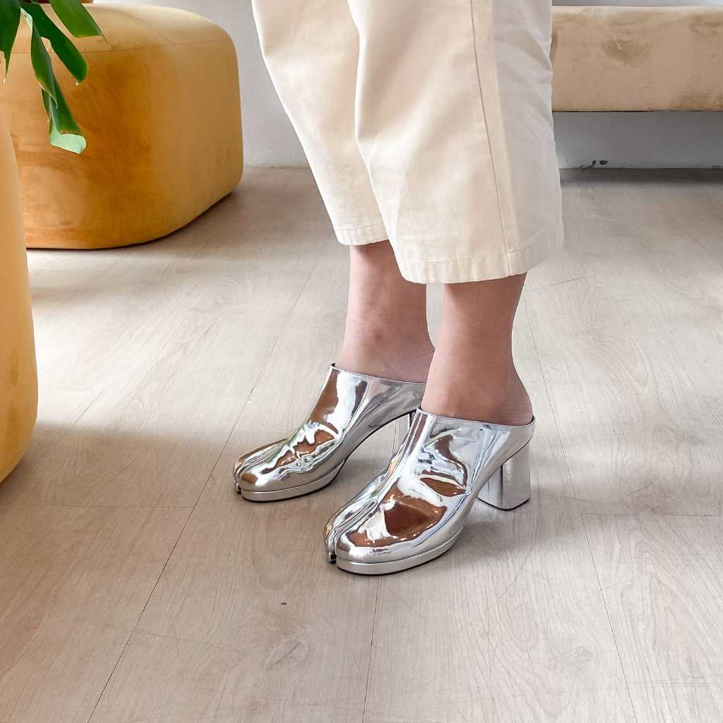 Lei Tabi Heels – Heels Tabi Wanita Split Toe Sepatu Kerja Formal Premium