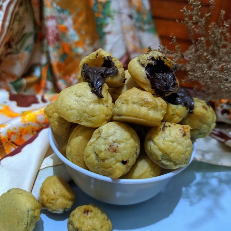 

SOES COKLAT LUMER 500gr /kue soes kering/sus coklat kiloan/cemilan murah/kiloan/grosir/jajanskuy/raja ngemil/sajodo / ramadan/lebaran/basreng sultan bandung/jajanskuyclk