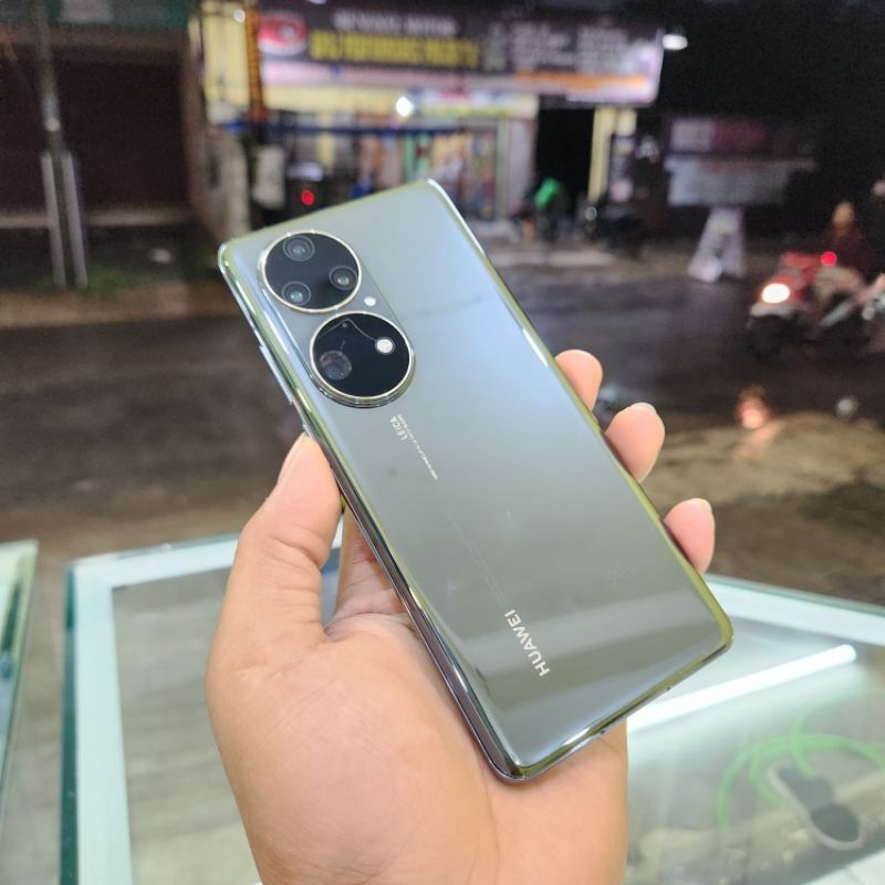 HUAWEI P50 PRO RAM 8/256 RESMI INDONESIA Hp Second bekas garansi resmi