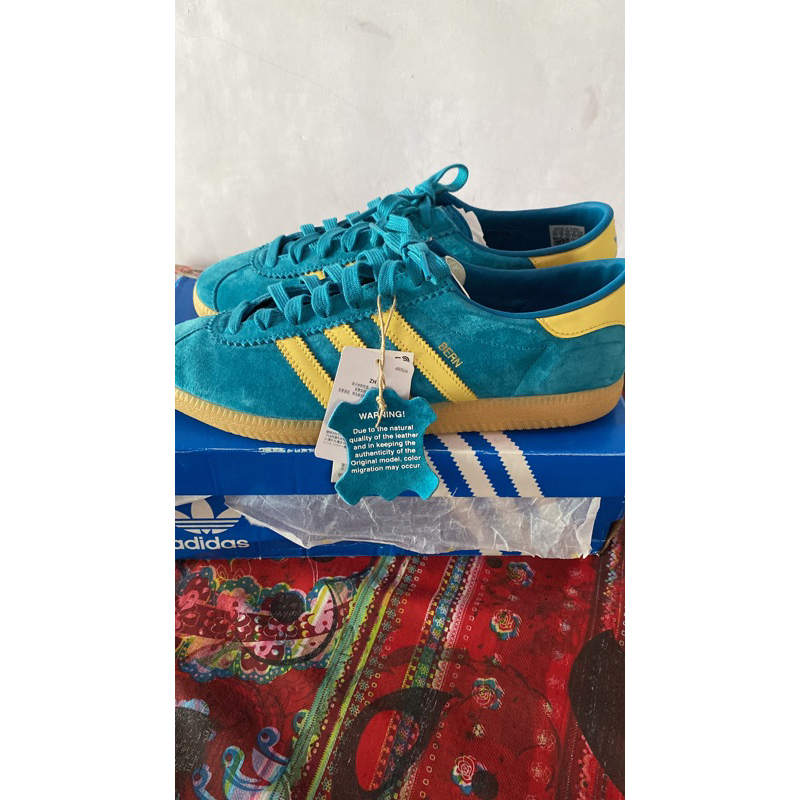 sepatu adidas bern blue