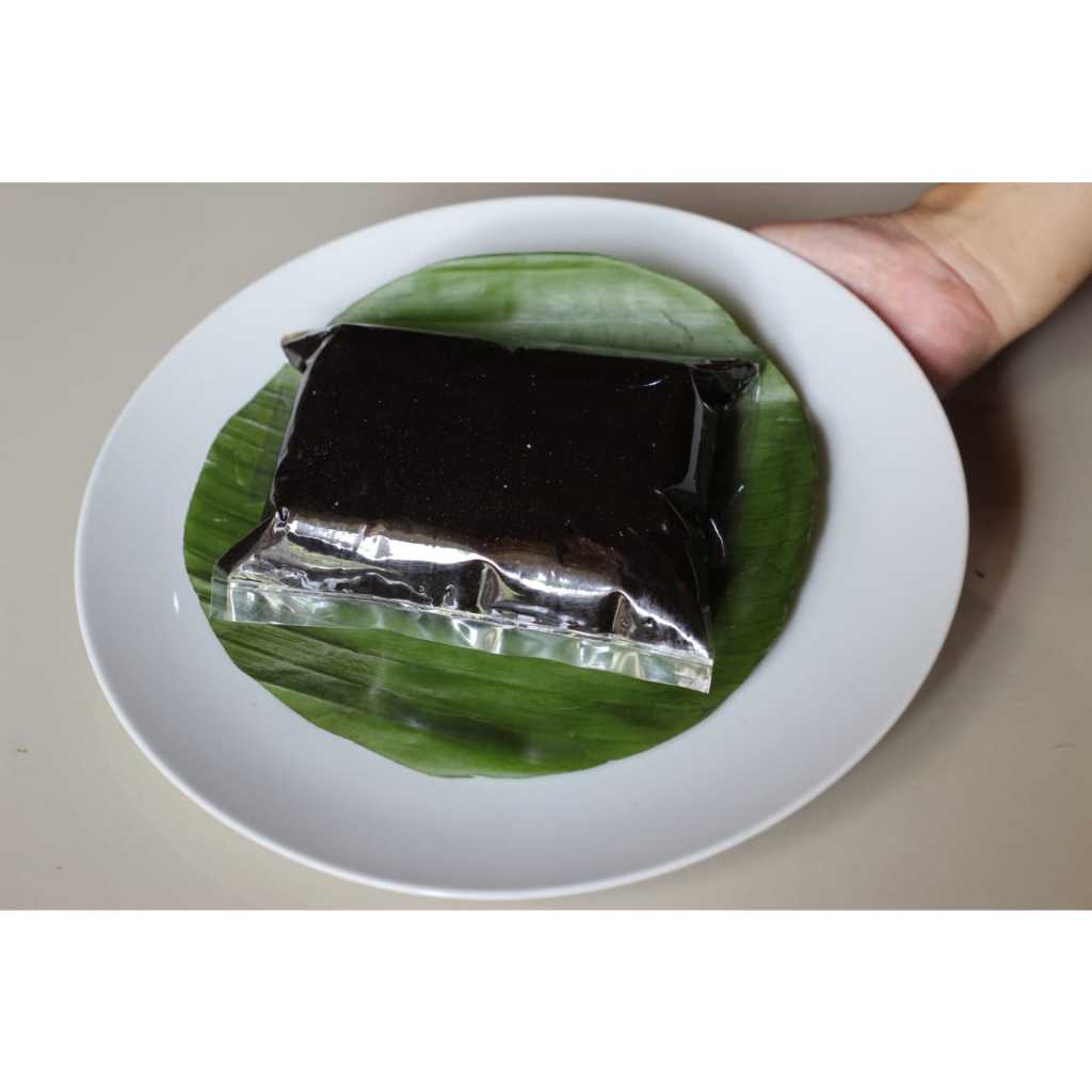 

Dodol Ketan Hitam Asli khas Bogor 500 gram gula aren