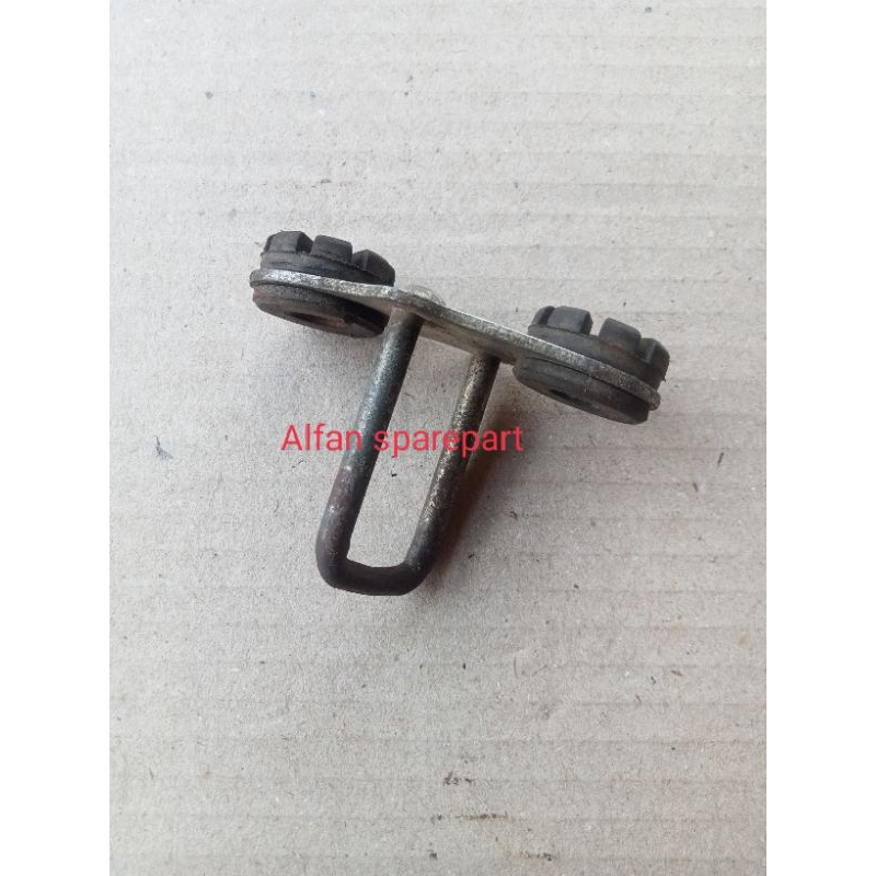 pengait engsel bawah jok Yamaha Jupiter MX old 1S7 F4728-00 original seken