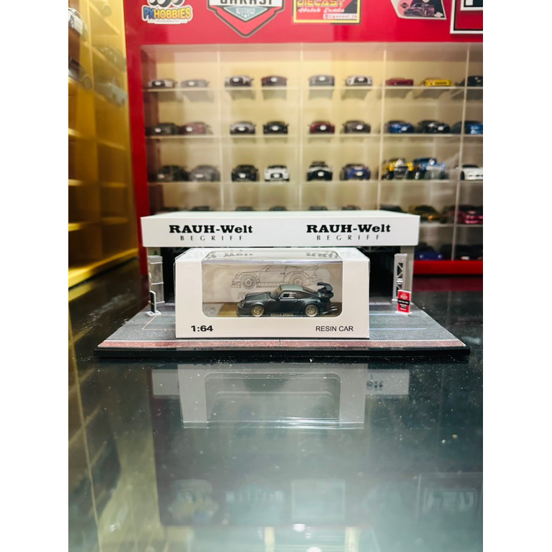 Qidian Model Resin 1:64 RWB 930 Stella Artois Matt Black