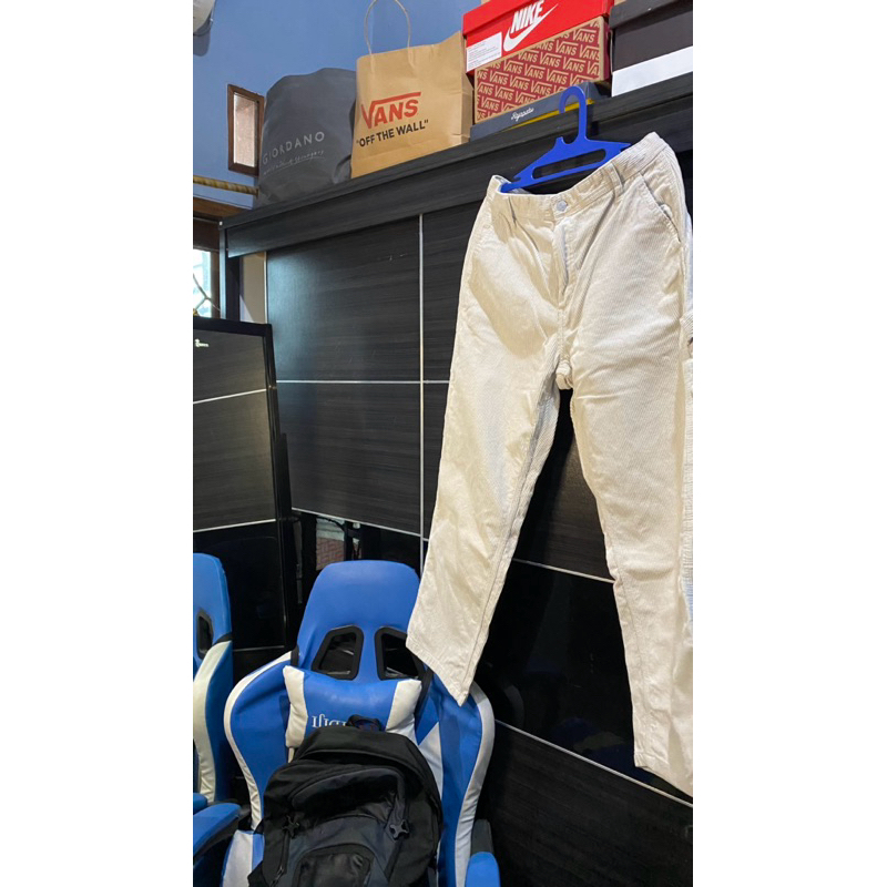 Celana corduroy H&M mens Oversize