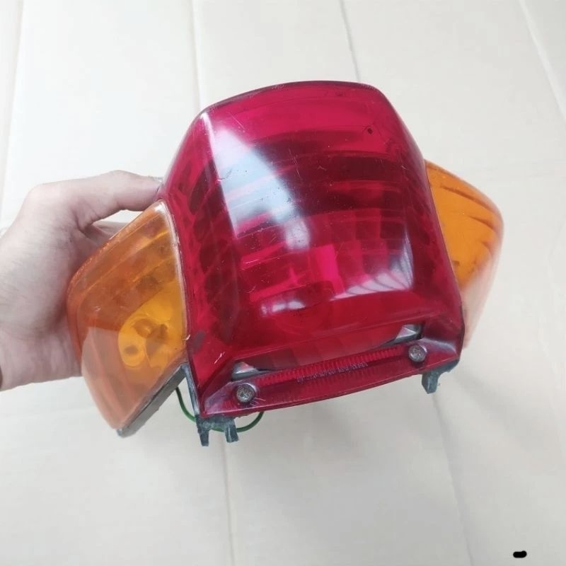 lampu belakang Yamaha Nouvo z lele original Malaysia