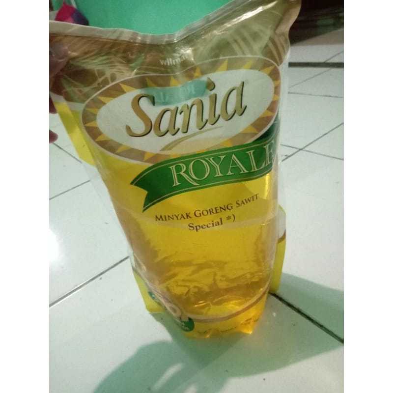 

(SALE) MINYAK GORENG SANIA ROYALE 2 L READY / SANIA ROYALE 2 LITER