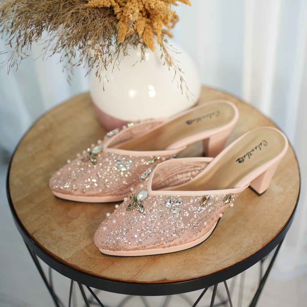 Deu_Calantha Sepatu Pesta Wanita Wedding Shoes Selop Payet Natasha Heels 7 Cm Slop Berbahan Brokat I