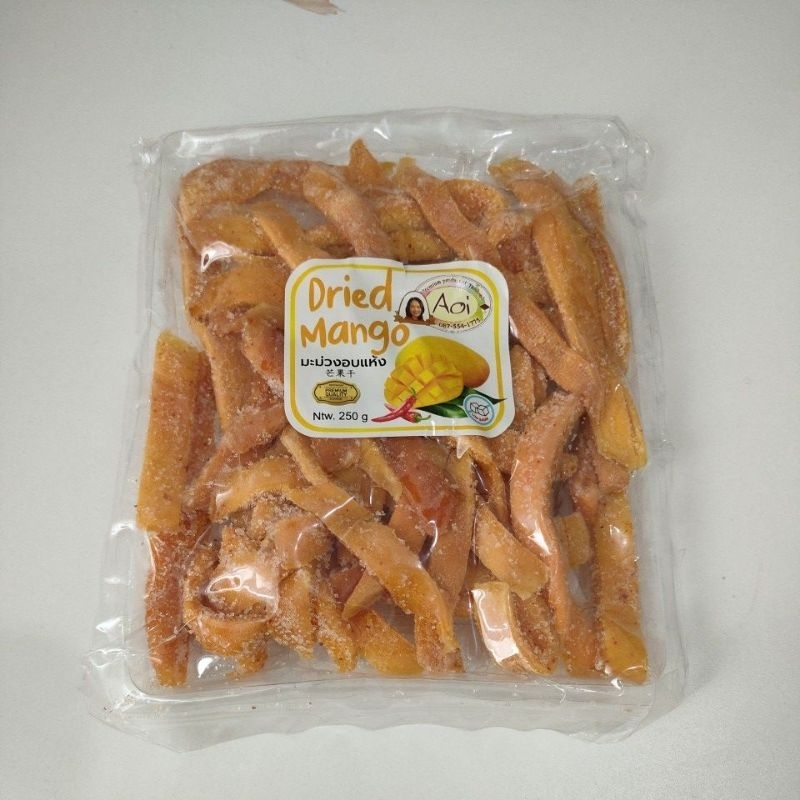 

madam aoi dried mango with chili