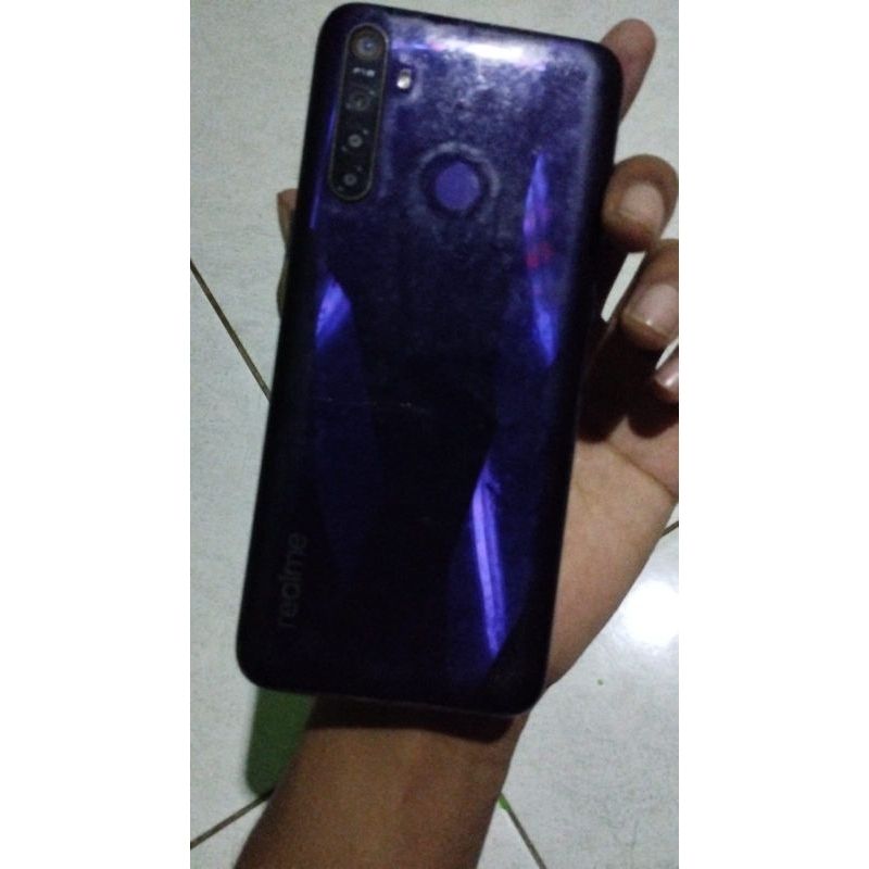 realme 5 matot